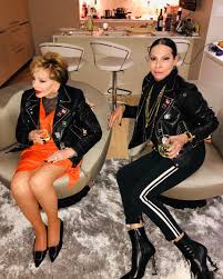 Enquanto betty grafstein era operada, josé castelo branco rezava pela mulher numa igreja a um quarteirão do hospital. Jose Castelo Branco Mostra Betty E Fas Alertam Parece Doente E Fraca