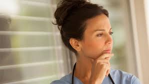 Probleme im krankenhaus empirische befunde über den unterstützungsbedarf anforderungen an die soziale arbeit beratung und unterstützung von älteren 4 6 inhalt 4 rechtliche und politische aspekte des arbeitsfelds rechtliche grundlagen der sozialen arbeit im krankenhaus sgb v. Was Krankenpfleger Nicht Verraten Ein Insiderbericht