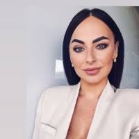 20+ "Anna Pieniazek" profiles