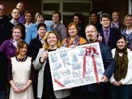 Die sechsteilige serie handelt von der fiktiven entstehungsgeschichte des films buddy, der am 25. Feste Anstellungen Als Belohnung Heidekreis