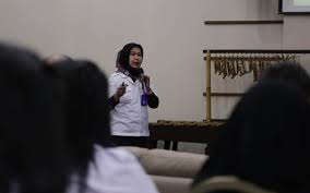 Mungkin itu yang jadi pertanyaan rekan yang ingin melamar sebagai pendamping desa pembayaran honorarium pendamping setiap bulan bersifat lumpsum. Profesionalitas Butuh Bukti Konselor Adiksi Bnn Jalani Uji Kompetensi