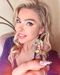 You can now order this awesome pin! 😍 It looks great