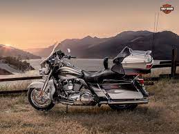 Harley Davidson Cvo Ultra Classic Electra Glide Top Of The Line Grand America Harley Davidson Cvo Harley Davidson Ultra Classic Harley Davidson Motorcycles