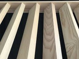 Claustra Bois En Chene Ajoure En 15 Lames Inclinees Modele Shigatsu Claustra Bois Claustra Bois Interieur Claustra