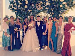 Певица максим и антон петров. Grazhdanskij Muzh Maksim Zhenilsya Na Docheri Deputata Peopletalk