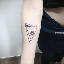 91 foto tato simple di tangan terbaru gambar co id 01 03 2019 91 foto tato simple di tangan terbaru memiliki tato di badan bagian manapun merupakan kepuasan tersendiri bagi sebagian orang maka tak jarang tatto menjadi sebuah simbol ke expresi dari orang tersebut mungkin anda juga. Pin Di Yow