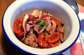 Calamari con piselli e patate. Totani In Umido Ricette Slow Cooker