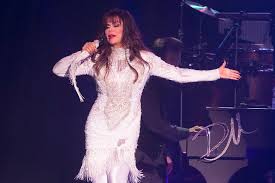 Hairstyles for medium length thick hair. Work Family In One Place A Great Gift For Marie Osmond Las Vegas Review Journal