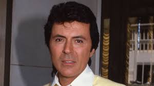 Mort à 88 ans de James Darren, acteur des séries culte Hooker, Beverly  Hills ou Melrose Place