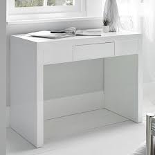 Furthermore the drawers are fronted in cream gloss. Puro Wooden Dressing Table In White High Gloss Elegant Furniture Uk