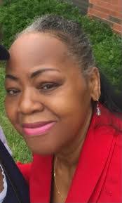 Dena Barr's Instagram, Twitter & Facebook