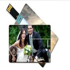Impression de clés usb personnalisables de haute qualité en ligne, livraison gratuite. Une Cle Usb Personnalisee Pour Votre Mariage Made To Usb
