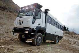 Der tekne graelion ist für den harten geländeeinsatz gebaut. Tekne F6 Lavori Pubblici