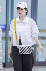 Owner & admin boram seo business no. Red Velvet S Seulgi Proved To Be A Daring Fashion Icon At Her Recent Airport Appearance Kissasian