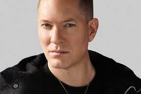 Jessica Borowski's Instagram, Twitter & Facebook