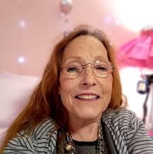 Going out for my birthday dinner this week which place is better chin or  the new fengs asian buffet