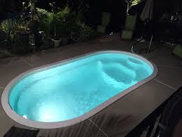 Small Fiberglass Pool With Light Small Inground Pool Small Inground Swimming Pools Small Pools