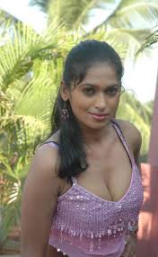 Wear low waist ones sarees are the best dresses to show curves such as lower back and you can guess the rest… by the way whom do you wish to seduce with a hot saree. South Indian Actress Hot Cleavage Photos