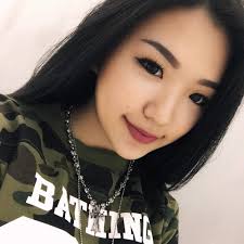 Rochelle Knox Widjaya Born