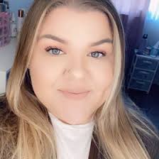 Sierra Rutland's Instagram, Twitter & Facebook