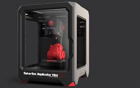Makerbot Unveils The Replicator Mini And Z18 Its Biggest And Smallest 3d Printers Yet Makerbot Small 3d Printer 3d Printer Machine