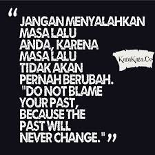 Banyak orang yang berharap bisa merasakan kebahagiaan, tapi mereka sendiri tidak tahu apa itu kebahagiaan. Kata Mutiara Bahasa Inggris Dan Artinya Cikimm Com