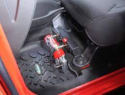 Purchase this product now and earn 60 g8only points! Dv8 Offroad Fire Extinguisher Mount Quadratec