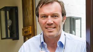 Picador author commissioned to write stories for the band Daughter