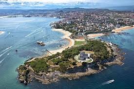 Boiling point of water = 212 °f average body temperature = 98.6 °f (between 97 °f and 99 °f) Santander Climate Weather By Month Temperature Precipitation When To Go