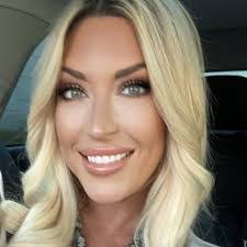 Rachel Richey's Instagram, Twitter & Facebook