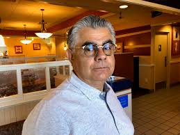 Arnold Torres's Instagram, Twitter & Facebook