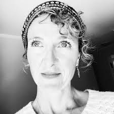 Christy Orr Mulholland (@8island_life8) • Threads, Say more