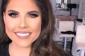 BLUSH ON THE BOULEVARD