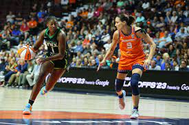WNBA Playoffs: Lynx vs Sun Game 3 Roundtable Preview: Can Minnesota Pull  Off the Upset? - Canis Hoopus