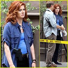 It seems like she does not have many children as she has only one baby, as she has already been pregnant in the year 2004. Debra Messing Gets Silly While Spending Her Friday Night On Set Debra Messing Josh Lucas Just Jared