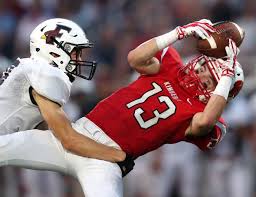 Nation's longest high school football winning streak ends at 70