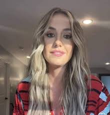 Things we'll never get tired of: watching Lainey Wilson's #CMTAwards  performance of her hit single "Heart Like A Truck" 🛻❤️