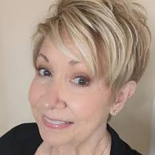 Pat Lockhart's Instagram, Twitter & Facebook