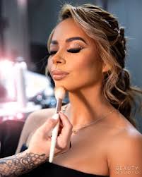 Arielle West's Instagram, Twitter & Facebook