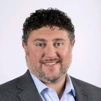 Erik Raya's Instagram, Twitter & Facebook