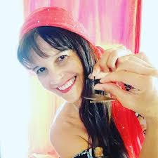 Rosanna Bruno Hunter 🇺🇾 Danza🩰 Sonido 🎶 Arte y Consciencia  (@centro_bhidami) • Threads, Say more