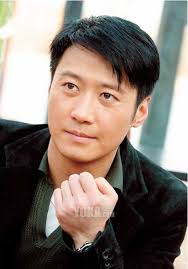 Thiên vương" Lê Minh giữ kín cái chết của cha hơn nửa năm