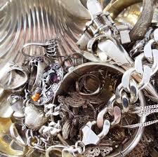 The Queen Of Creative Reuse Polish Your Life Other Uses For Nail Polish How To Clean Silver Cleaning Jewelry Sparkling Clean