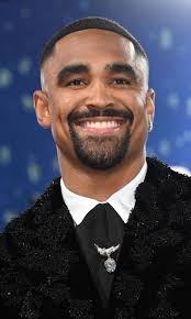 What actually come to your mind when you see me, be sincere.❤️❤️