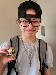 While in New York last week, I went to Little Ukraine in the East Village  to meet the team behind Veselka :: Beceлкa