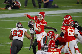 In american football, each team has 11 players on the field at one time. American Football Super Bowl Defies Covid Gloom Rakes In Over 700 Million In Ads Sport News Top Stories The Straits Times