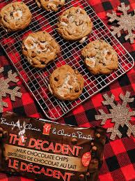 Recette De Biscuits Aux Brisures De Chocolat Et Guimauve Au Coin Du Feu Recette Biscuit Chocolat Biscuits