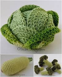 Crochet Veggies No Pattern More At Olinohobby S Page Here Http Www Olinohobby Com 2012 04 Green Vegetable Crochet Fruit Crochet Food Crochet Patterns