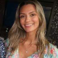 Heather Burchell's Instagram, Twitter & Facebook