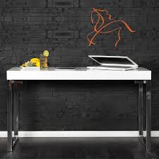 Möbelstücke als hingucker im büro in szene zu setzen, gelingt dir am einfachsten mit einem design schreibtisch. Cagu Design Schreibtisch Princeton Weiss Kaufland De